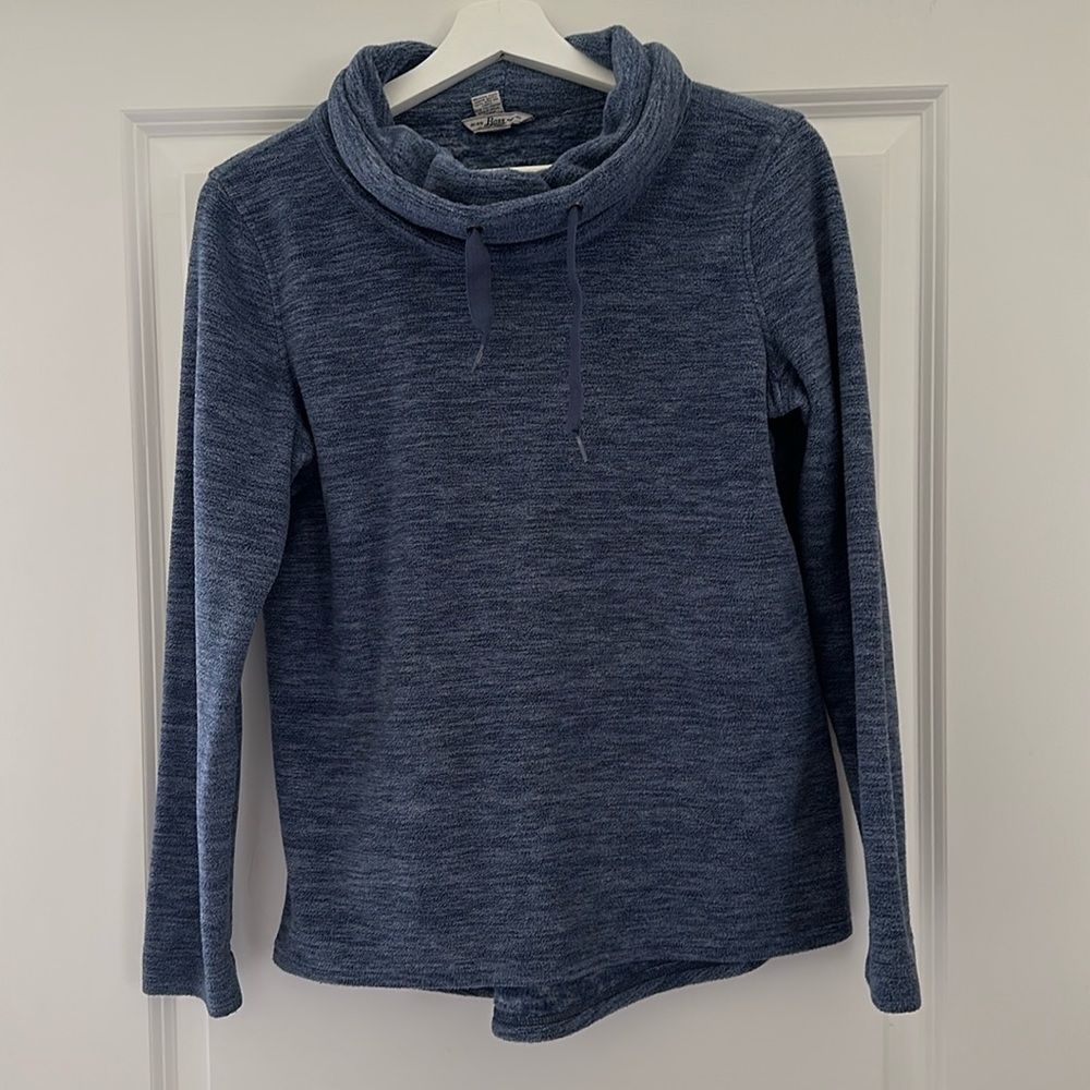 Bass Sweatshirt, worn once!